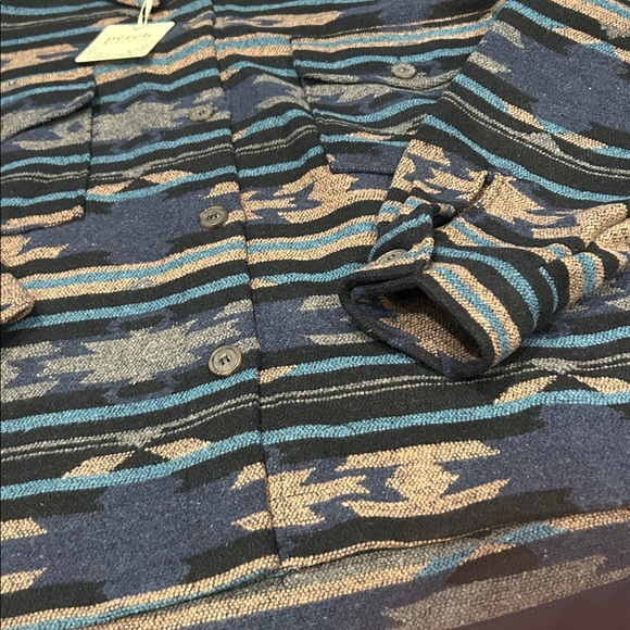 NEW! Perch by Blu Pepper Women's Aztec Jacket - Blue and Tan Size 1X - Picture 6 of 7